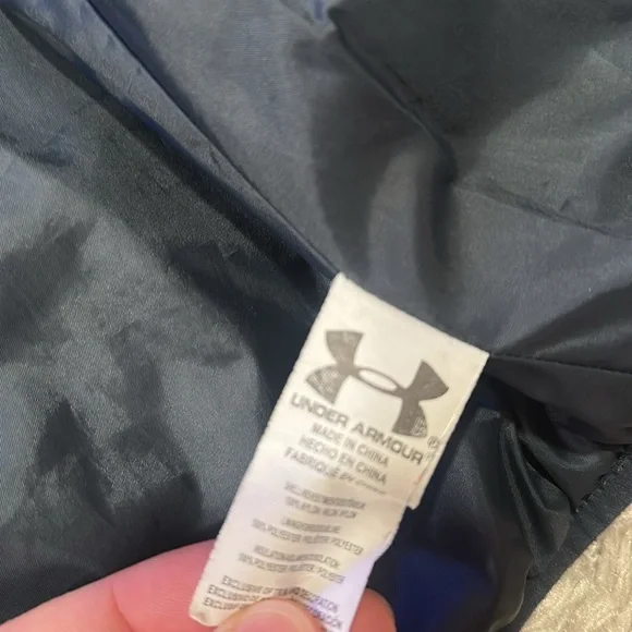 Under Armour 2T Cold Gear Jacket - Picture 8 of 8